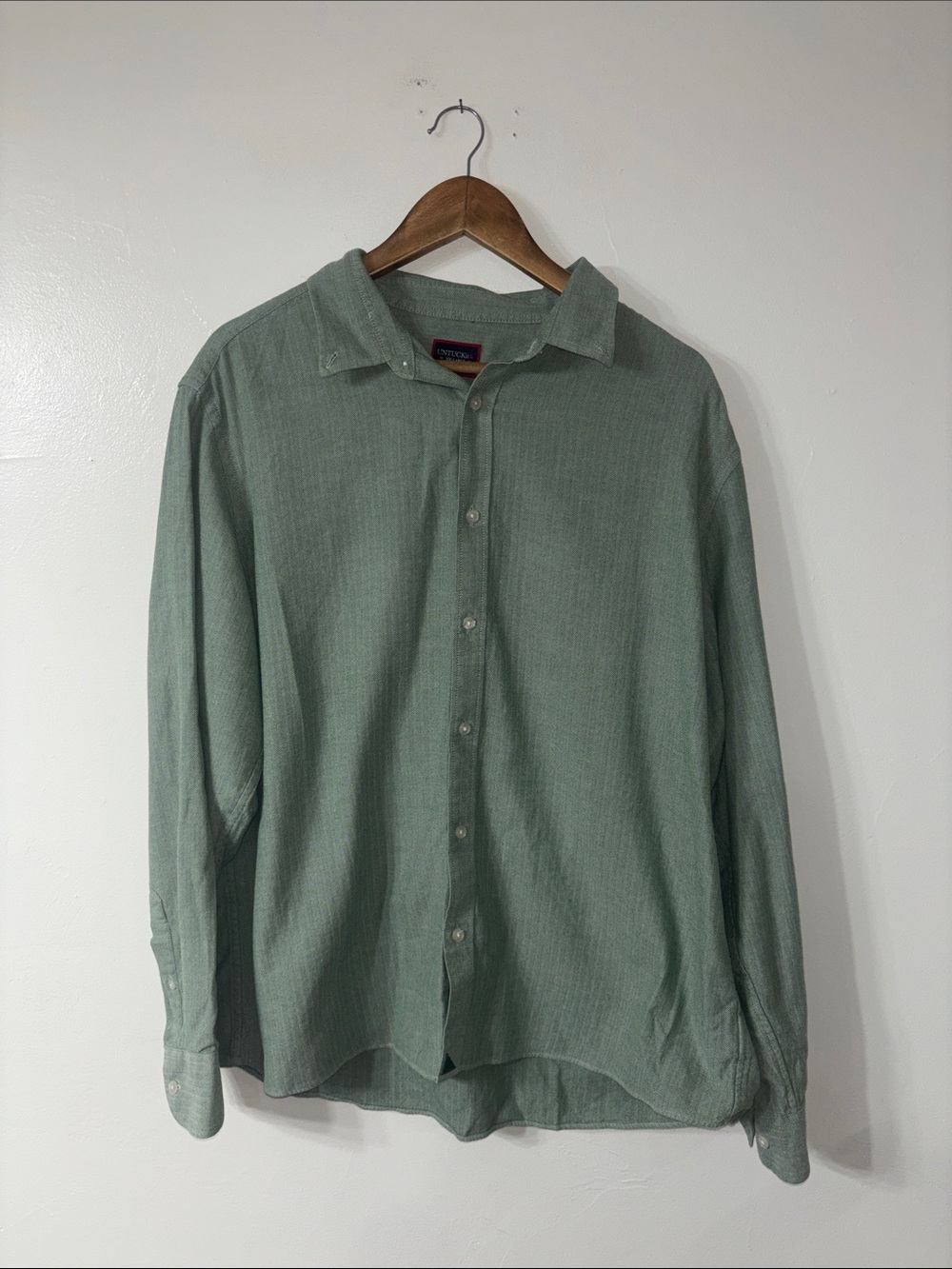 UNTUCKit Men's Long-Sleeve Button-Down Shirt in Sage Green 100% Cotton Size XXL